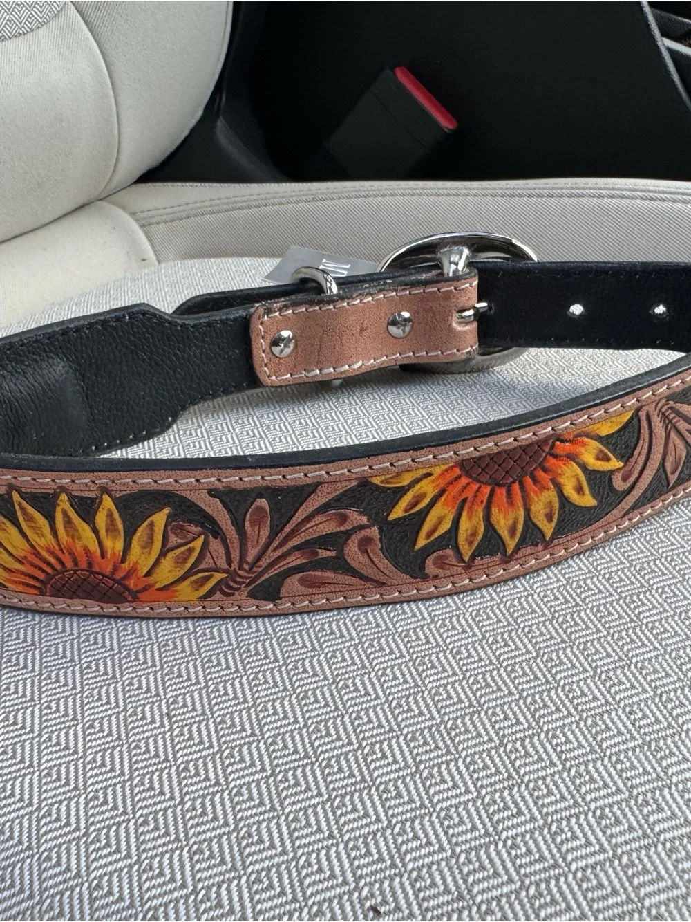 MYRA ZOOMPER HAND-TOOLED LEATHER DOG COLLAR LARGE 18”-22” SUNFLOWER